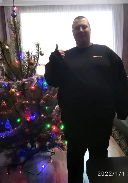 Я Влад, 30, знакомлюсь для постоянных отношений в Кропивницком