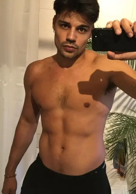 Pipo из Лиссабона, мне 33, познакомлюсь