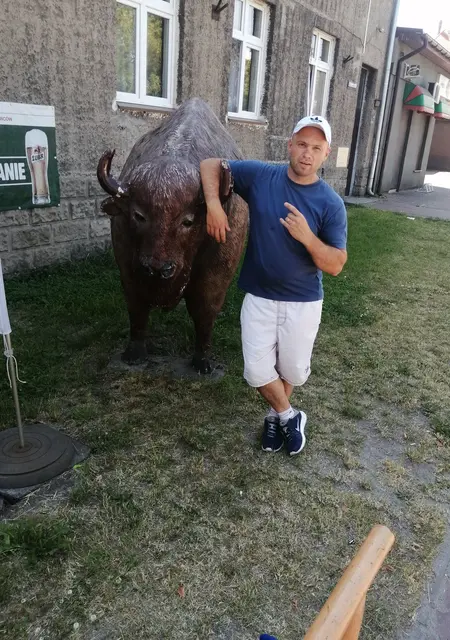 Я Oleksandr, 38, знакомлюсь для приятного времяпровождения в Ровно