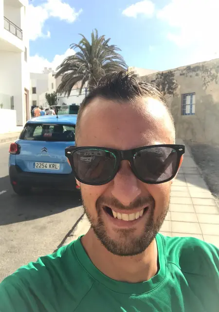 Zele de Corralejo, tengo 32 años, listo para conocer para pasatiempo agradable
