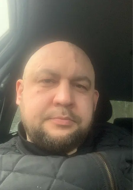 Lenya из Донецка, ищу на сайте постоянные отношения