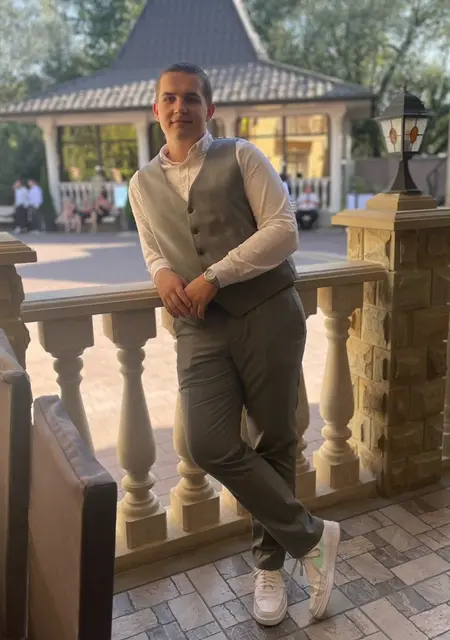 Mikola з Івано-Франківська, шукаю на сайті знайомства без зобов'язань