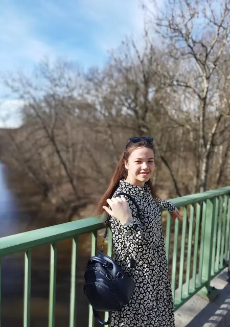 Я Karina, 21, знакомлюсь для общения в Харькове