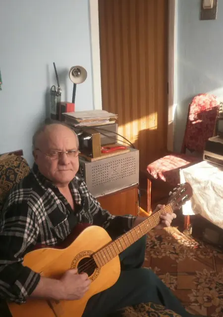 Я Александр, 71 років з Вінниці, шукаю знайомство для вірт