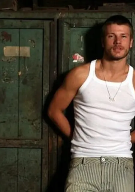 Я Alex, 41 років, знайомлюсь для постійних стосунків у Миколаєві