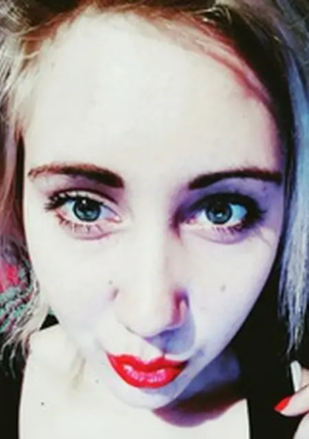 Лана з Одеса, шукаю на сайті знайомства на одну ніч