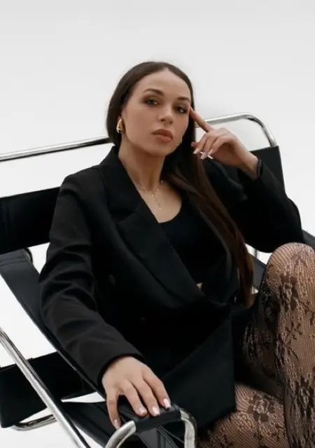 Анастасия из Хельсинки, ищу на сайте вирта