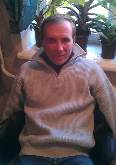 Я Victor, 53, знакомлюсь без обязательств в Кишинёве