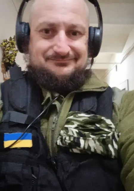 Андрій из Черновцов, мне 27, познакомлюсь для общения