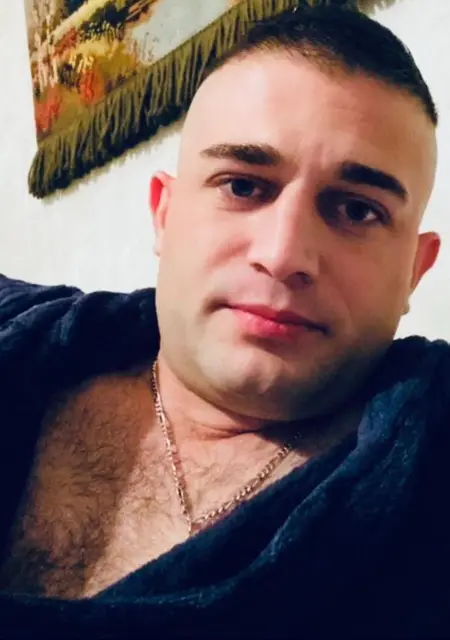 Я Andrei, 36, из Дебельн, ищу знакомство для приятного времяпровождения