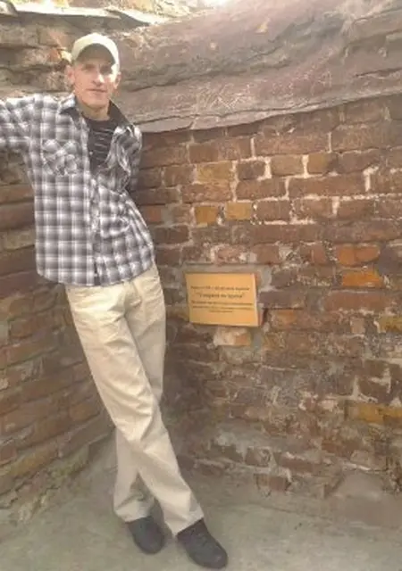 Я Yura, 37, из Бреста, ищу знакомство для постоянных отношений