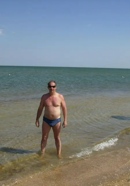 Я Юрий, 50, знакомлюсь для совместных путешествий в Амстердаме