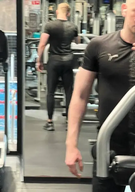 Yurii из Ровно, ищу на сайте знакомства на одну ночь