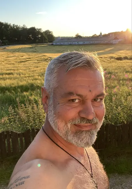 Я Edward, 50, знакомлюсь без обязательств в Вальдеморо