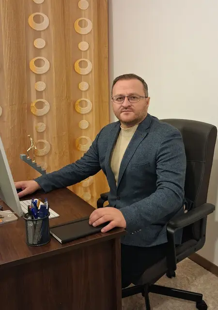 Miguel de Madrid, tengo 40 años, listo para conocer para relación abierta