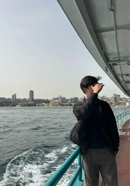 Жакс из Алматы, мне 21, познакомлюсь на одну ночь