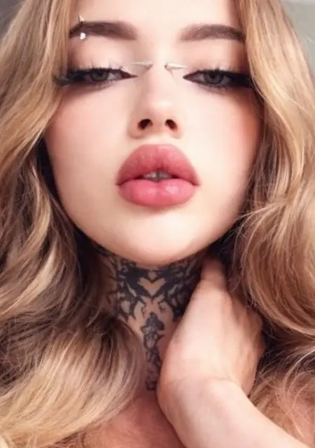 Я Юля, 24, из Харькова, ищу знакомство для вирта