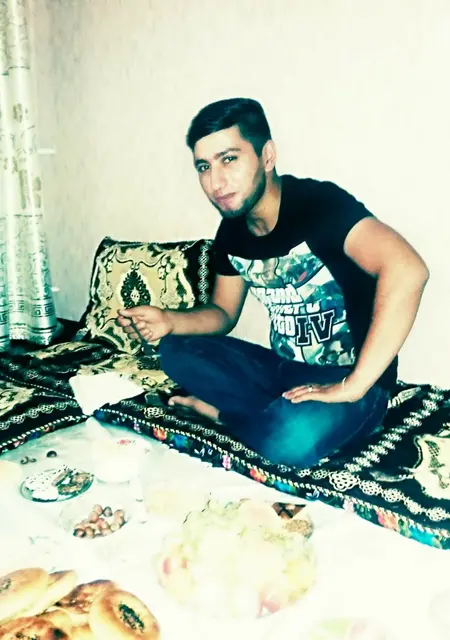 Я Asfyihfschjojh, 35, из Душанбе, ищу знакомство для приятного времяпровождения