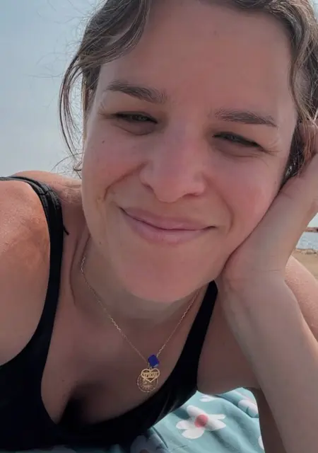 Я Josianne Ambre, 37, из Мюнхена, ищу знакомство для совместных путешествий