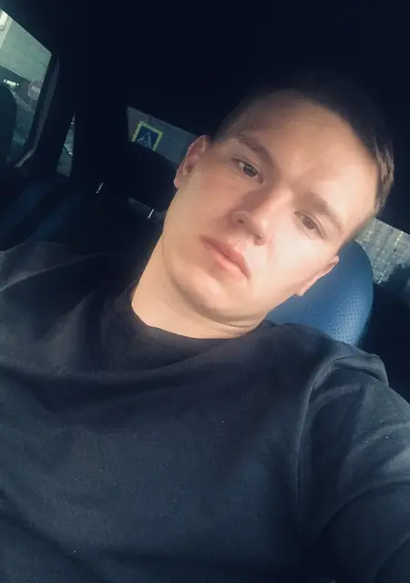 Я Макс, 26 років, знайомлюсь без зобов'язань у Луганську