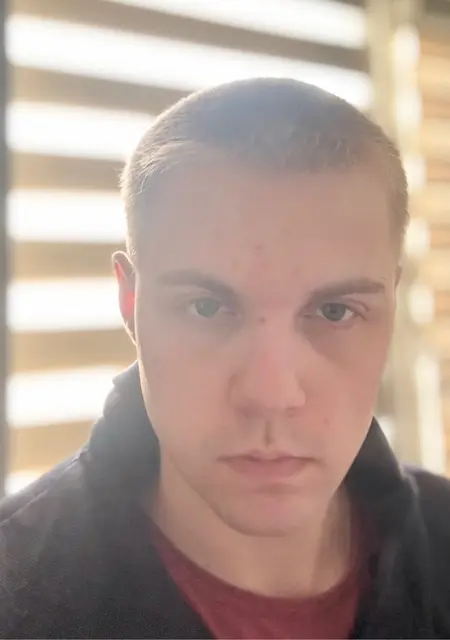 Я Vadym, 22 років з Рівного, шукаю знайомство для спілкування