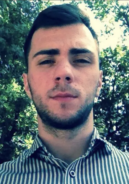 Ваня з Тернополя, мені 34 років, познайомлюсь для вірт