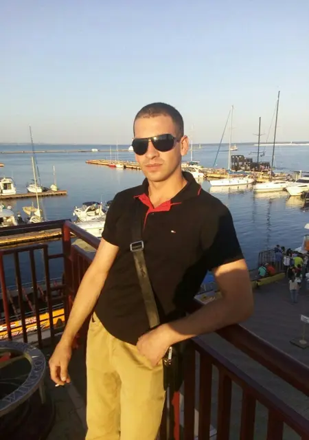 Сергей з Житомира, шукаю на сайті постійні стосунки