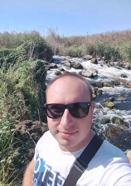 Сергей з Павлограда, мені 35 років, познайомлюсь для спілкування