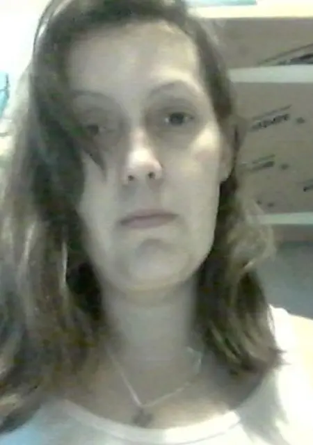 Елена из Афин, мне 38, познакомлюсь