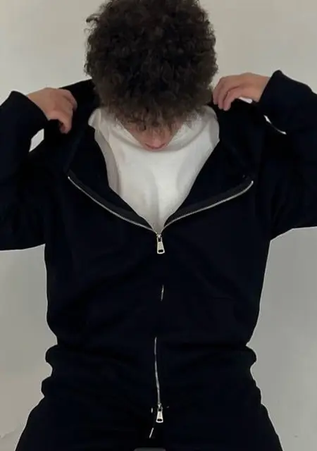 Я Zakhar, 21, знакомлюсь для общения в Брюсселе