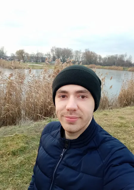 Антон из Борисполя, ищу на сайте знакомства на одну ночь