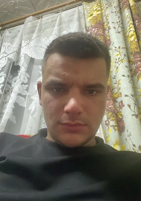 Коля из Минска, ищу на сайте знакомства на одну ночь