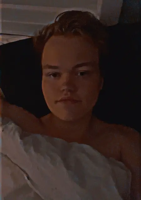 Simon из Стокгольма, ищу на сайте постоянные отношения