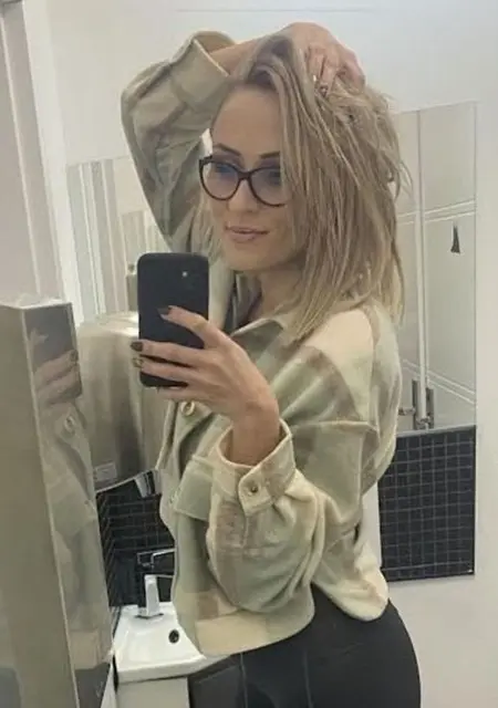 Daria из Варшавы, мне 40, познакомлюсь для общения