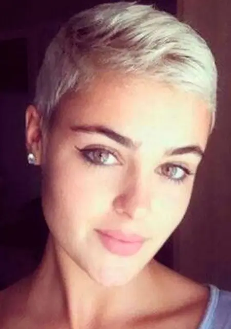 Liza з Львів, шукаю на сайті знайомства без зобов'язань