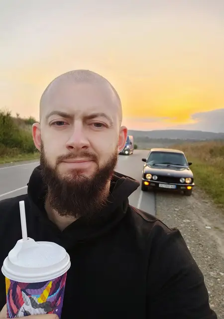 Артур з Коломия, шукаю на сайті спілкування