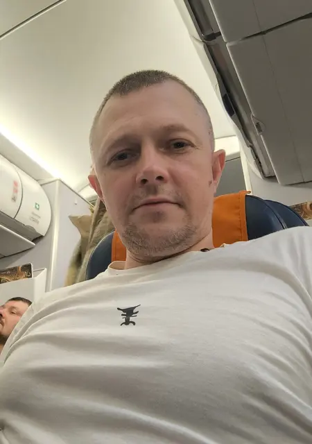 Oleg из Бобруйска, мне 40, познакомлюсь для постоянных отношений