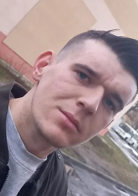 Павел из Мозыря, ищу на сайте знакомства без обязательств