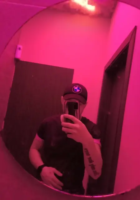 Я Никита, 21 років, знайомлюсь для спілкування у Кременчуку