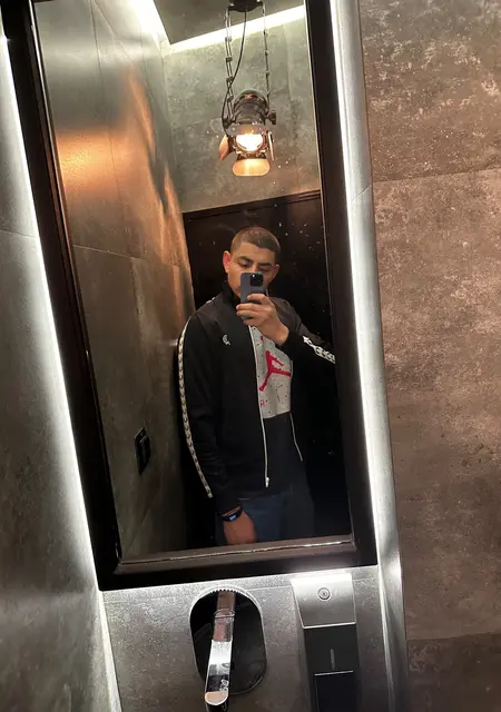 Арнольд з Ужгород, шукаю на сайті відкриті стосунки