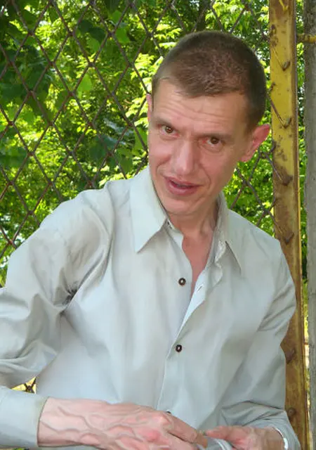 Я Олег, 60 років, знайомлюсь без зобов'язань у Києві