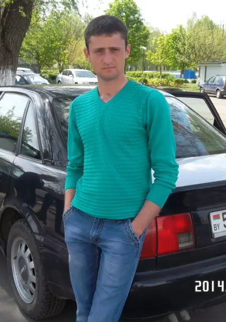 Димон из Жлобина, ищу на сайте знакомства на одну ночь