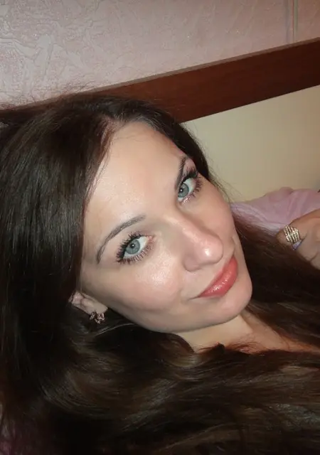 Я Кира, 36, знакомлюсь для дружбы в Донецке