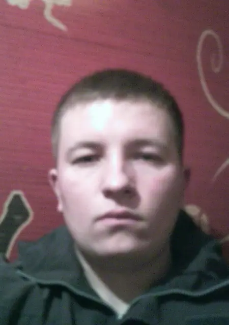 Kirill из Старобельска, мне 34, познакомлюсь на одну ночь