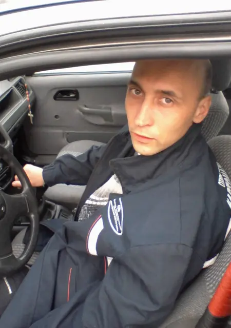 Я Валера, 40, из Лиды, ищу знакомство для приятного времяпровождения