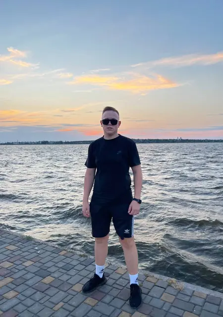 Dima из Николаева, ищу на сайте знакомства на одну ночь