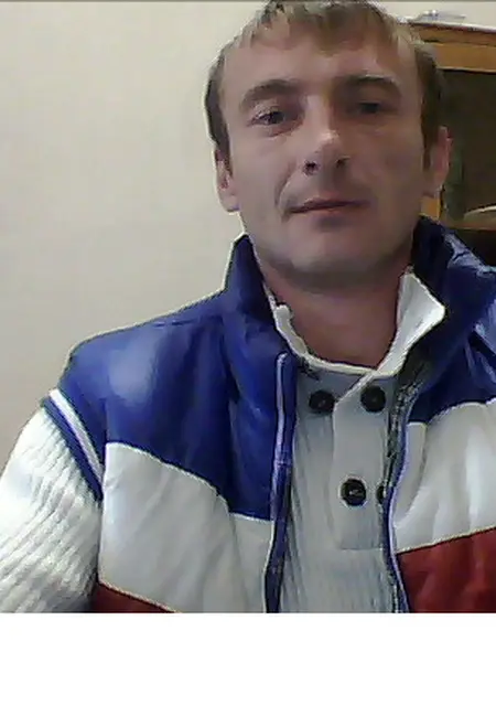 Анатолий из Мелитополя, мне 40, познакомлюсь на одну ночь