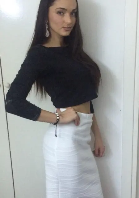 Милана з Ізюм, шукаю на сайті знайомства без зобов'язань