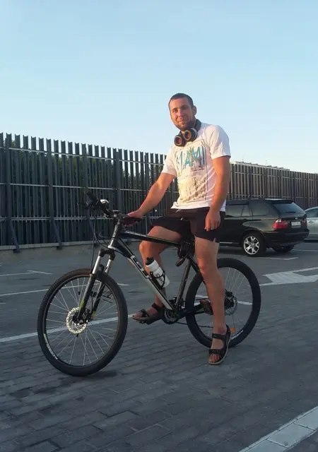 Александр из Волковыска, мне 38, познакомлюсь для постоянных отношений