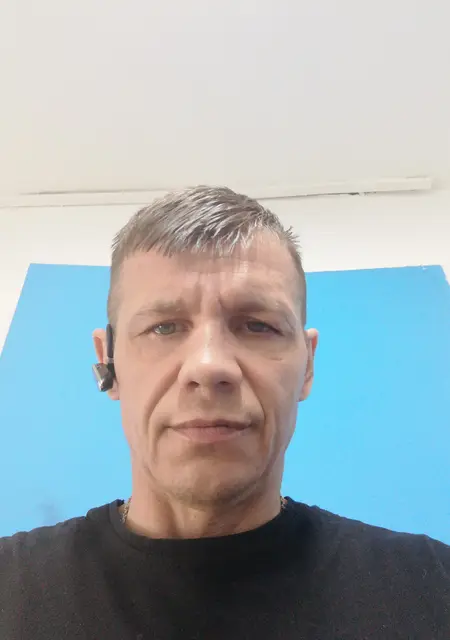 Виктор из Астаны, мне 43, познакомлюсь на одну ночь